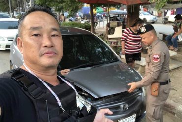 ภายใต้การอำนวยการของพ.ต.อ.เข็มชาติ สุวะศรี ผกก.สภ.เขาฉกรรจ์ มอบหมายให้ พ.ต.ต.สมชาย บุญที สวป.สภ.เขาฉกรรจ์ พร้อมกับเจ้าหน้าตำรวจจราจร ดำเนินการติดตั้งป้ายประชาสัมพันธ์ป้องการเกิดอุบัติเหตุบริเวณทางหลวงหมายเลข 317 ในเขตพื้นที่รับผิดชอบของ สภ.เขาฉกรรจ์ ที่กำลังสร้างถนน เพื่อประสัมพันธ์ให้กับประชาชน ผู้ใช้รถใช้ถนนสัญจรไปมา ให้ใช้ความระมัดระวังในการใช้ทาง